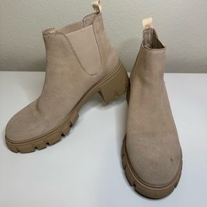 Steve Madden Howler Chelsea Boot